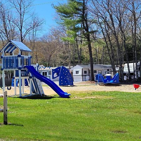 Winnasquam Beach Resort Belmont Eksteriør billede