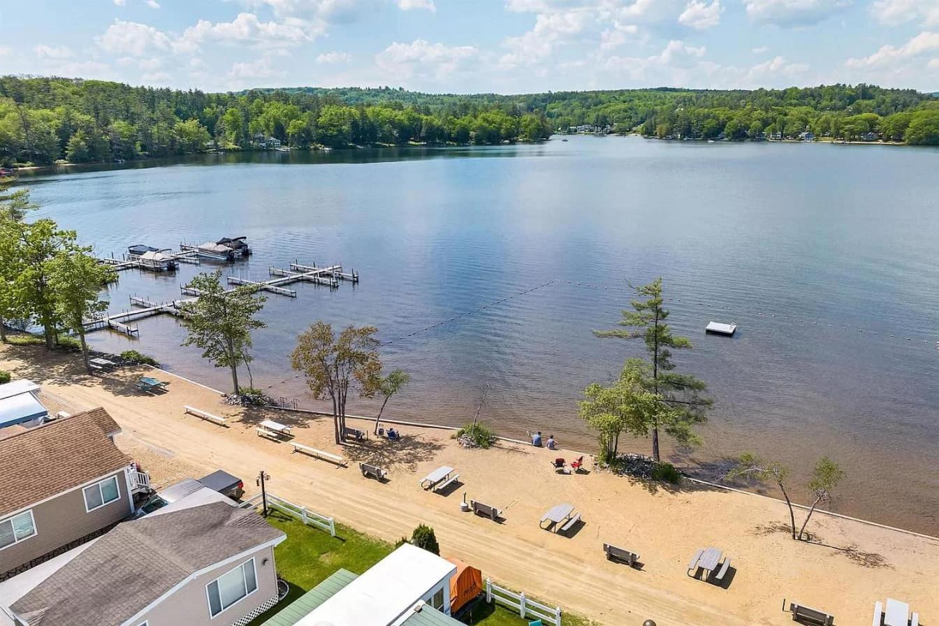 Winnasquam Beach Resort Belmont Eksteriør billede